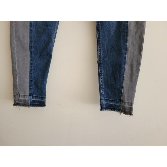 Kensie Jeans Women's Skinny Raw Hem Blue Gray Two Tone Mid Rise Stretch 10/30 - Picture 3 of 9